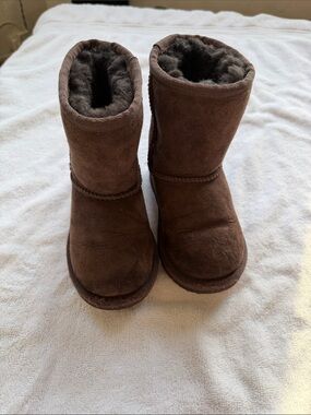 UGG Kids Brown Suede Shearling Boot